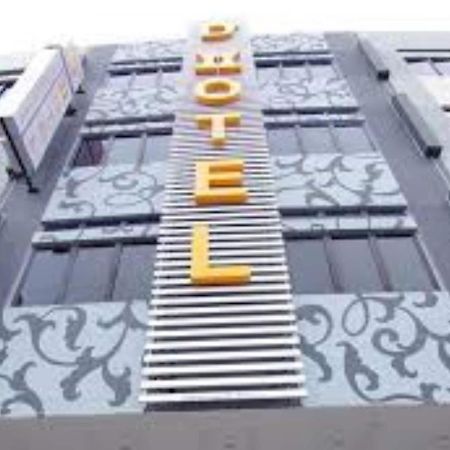 Hotel Zamburger De Melaka Esterno foto