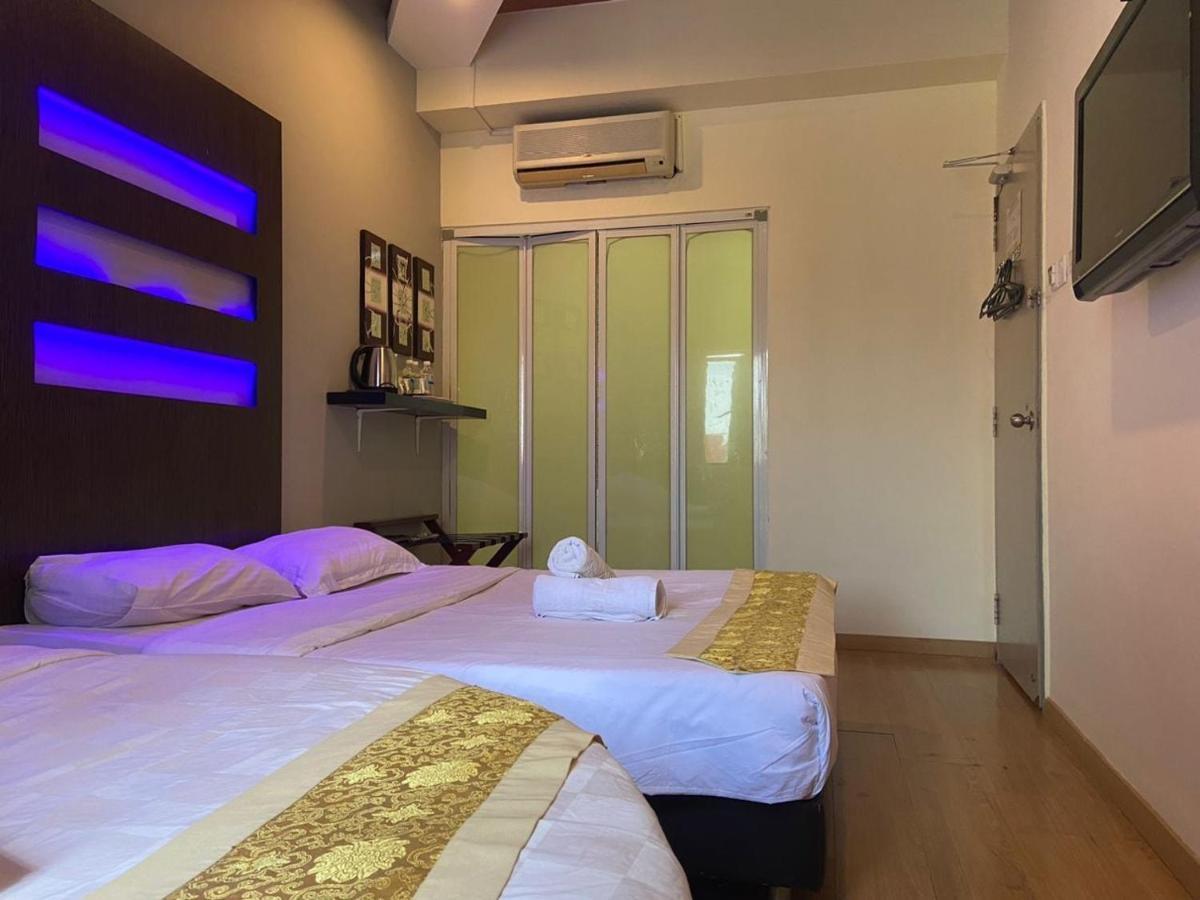 Hotel Zamburger De Melaka Esterno foto