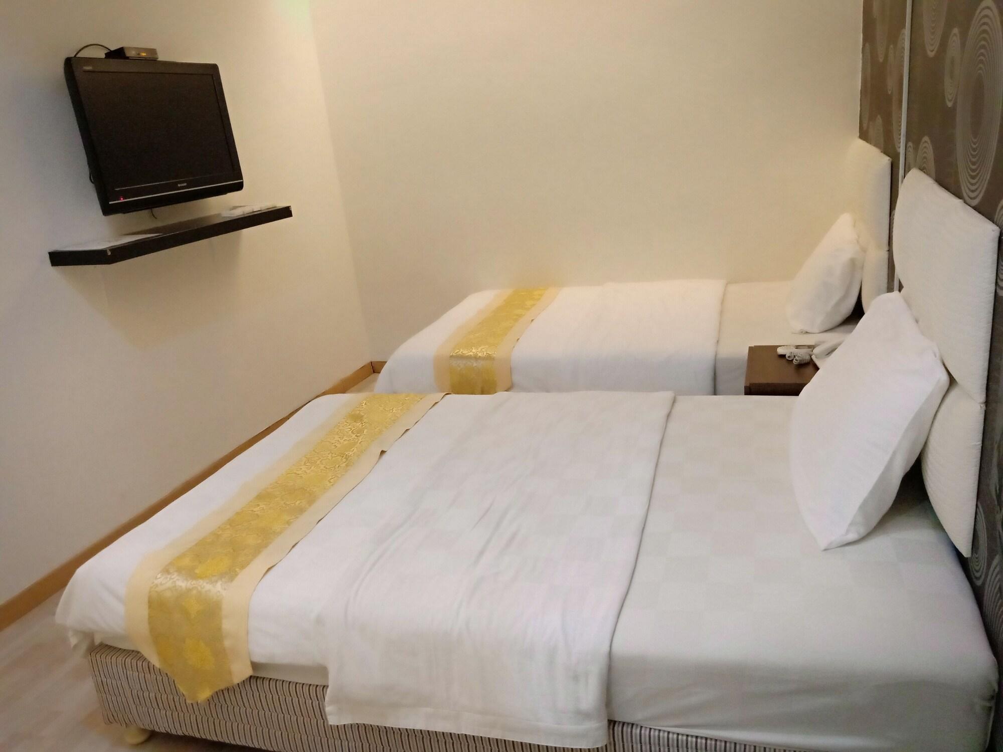 Hotel Zamburger De Melaka Esterno foto